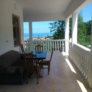 https://guest-house-maka.batumihotels.net